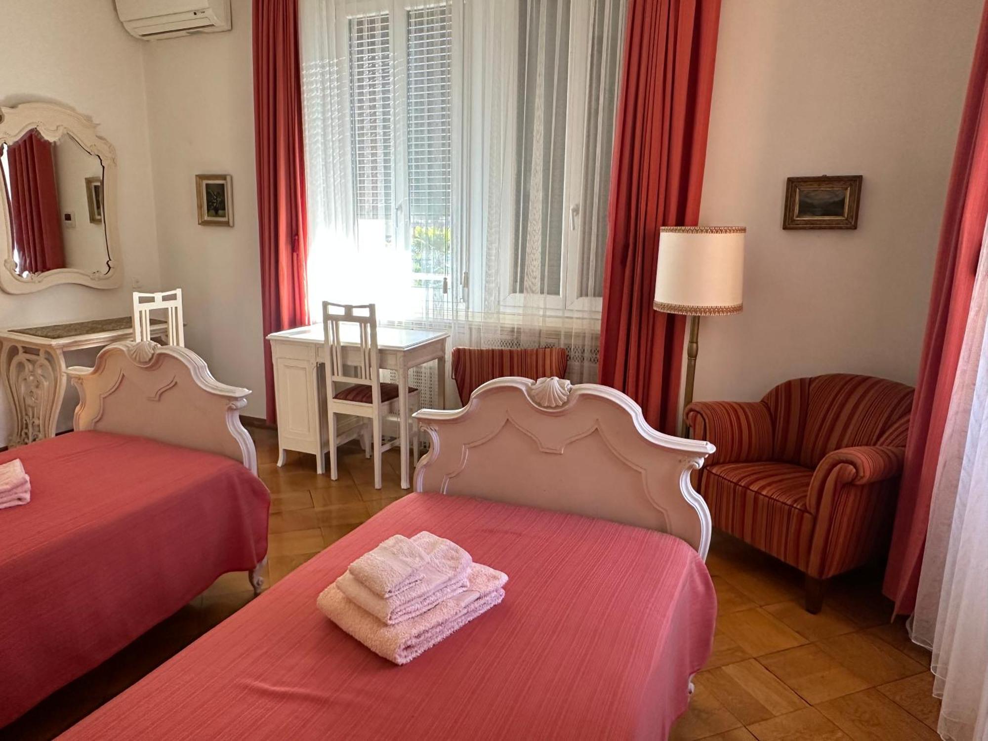 Hotel Casa Santa Birgitta à Lugano Extérieur photo